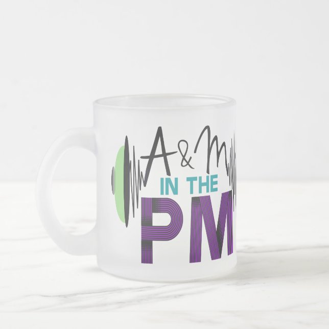 A et M dans la tasse de P.M. (Gauche)