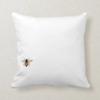 À l'abeille ou pas au coussin d'abeille