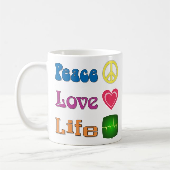 A mug to promote life, and more. (Gauche)