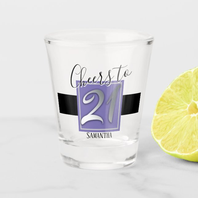 A Shot Bonne fête d'anniversaire à 21 verre pris (Devant)