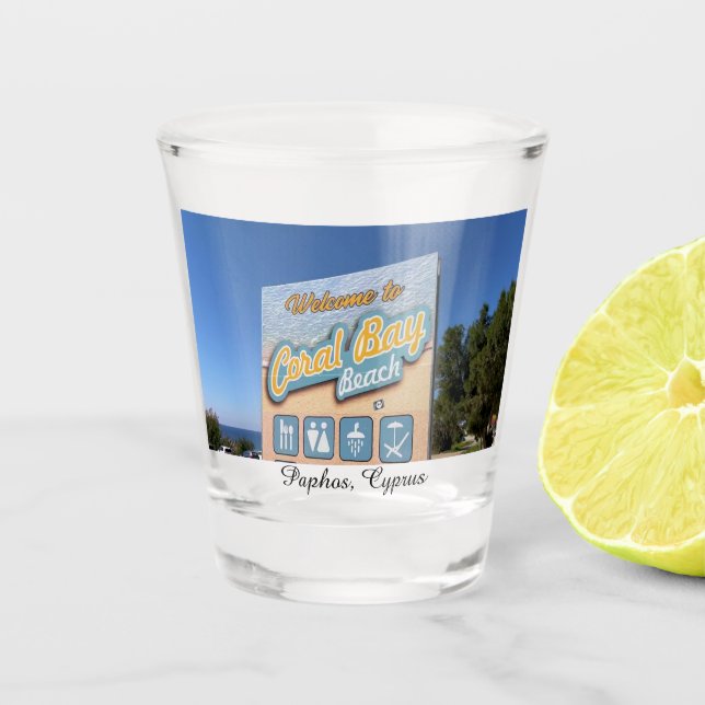 A Shot Verre abattu (Paphos, Chypre) (Devant)