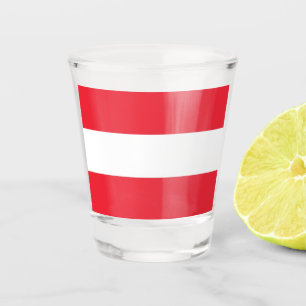 A Shot Verre photographié patriotique avec drapeau d'Autr