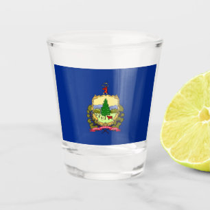 A Shot Verre photographié patriotique avec drapeau du Ver
