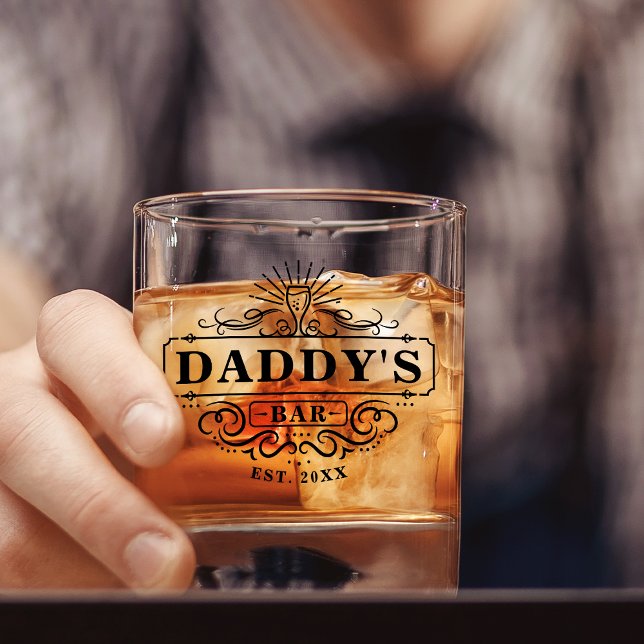 À Whisky Custom Daddy's Bar Année de création de verre (Créateur téléchargé)