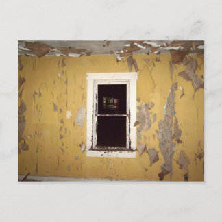 Abandon avec une carte postale Voir