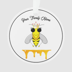 Abeille de miel avec le miel à la goutte