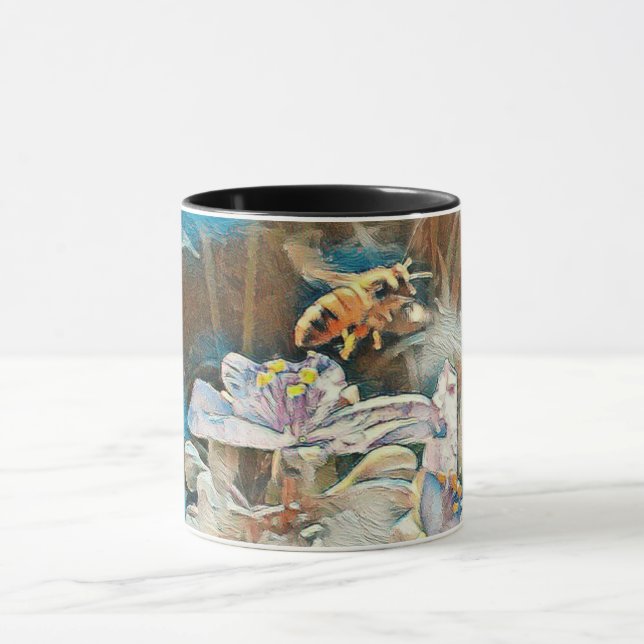 Abeille de miel sur une tasse de Spiderwart (Centre)