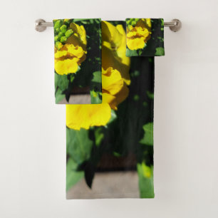 Abeille sur Fleurs Jaunes