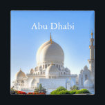 Abu Dhabi Magnet du tourisme Vintage voyage<br><div class="desc">Abu Dhabi Vintage voyage Tourisme aimant cuisine. C'est une belle vue artistique peinte d'Abu Dhabi. C'est la meilleure publicité pour le voyage à Abu Dhabi Tourisme Vintage voyage.</div>