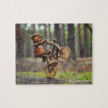 Acorn elf rider sur le vélo jigsaw puzzle