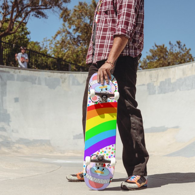 Adorable Penguin Clown et Rainbow Skateboard (Extérieur 2)