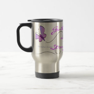 Adoucissez la tasse d'étreintes