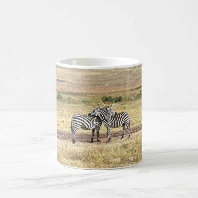 Affection de zèbre, Tanzanie. Mug (Centre)