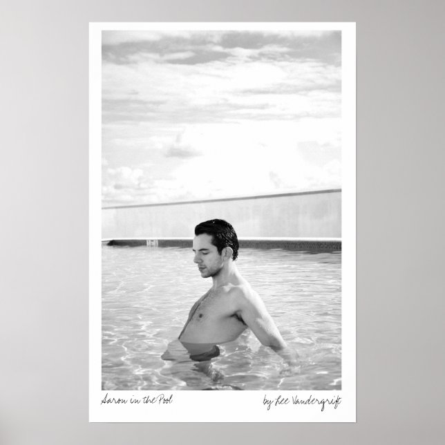 Affiche Aaron dans la piscine (Devant)