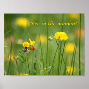 Affiche Abeille pendant le moment