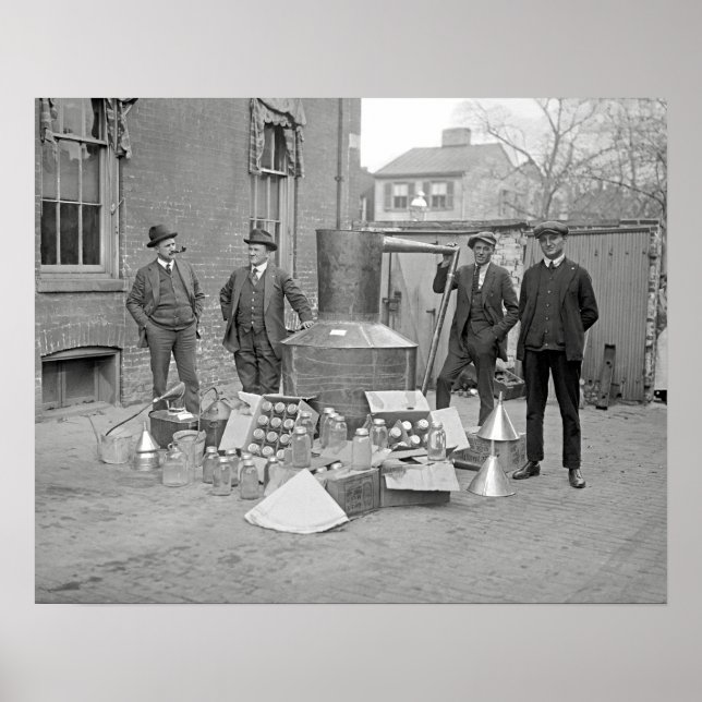 Affiche Agents avec alambic à moonshine, 1922. Photo ancie (Devant)