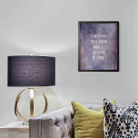 Affiche Ajouter Votre Texte Personnalisé Vintage Grunge Vi<br><div class="desc">L'arrière - plan est recouvert d'un graphisme vintage gronge rayé, affligé, à contraste élevé avec dans les tons violet foncé. Un champ modèle a été ajouté pour votre texte. Utilisez cet espace pour ajouter votre citation préférée ou votre sentiment. Peut-être que c'est drôle. Peut-être avez-vous besoin d'une affiche qui vous...</div>