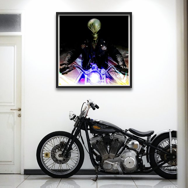 Affiche Alien Biker (Créateur téléchargé)
