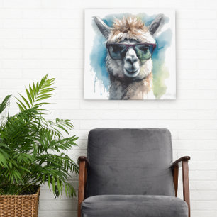 Affiche alpaga blanc mignon portant lunettes de soleil
