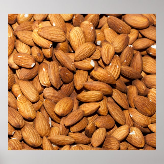 Affiche Amandes grillées en gros plan : vue délicieuse. (Devant)