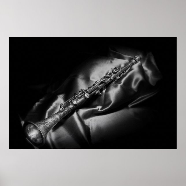 Affiche Antique clarinet still life, B&W (Devant)