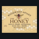 Affiche Apiary Honeypeb Honeybee Dotée Bordure jaune<br><div class="desc">Les apiculteurs aimeront voir leur nom sur cette affiche apiaire accrocheuse avec abeille,  nid d'abeille et bordure pointillée sur un arrière - plan jaune miel. Idéal pour mettre sur votre table au Farmer's Market.</div>