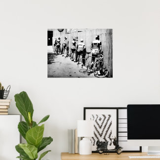Affiche Arrêt pipi des cyclistes du Tour de France vintage