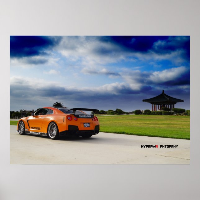 Affiche "Ascend" Nissan GT-R R R35 Bursting Through (Devant)
