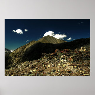 Affiche Au-dessus des chèvres