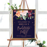 Affiche Automne Floral Rose Gold Bachelorette Party Bienve<br><div class="desc">Cette affiche d'accueil fleurie rose or bachelorette d'automne est parfaite pour une douche mariage de automne. Le design comprend un bouquet époustouflant de pêche à l'orange et de fleurs bordeaux marsala, avec typographie et confettis en feuille d'or rose. Customisez l'affiche avec le nom de la future mariée, ainsi que la...</div>