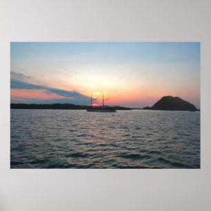 Affiche Bateau Komodo et coucher de soleil