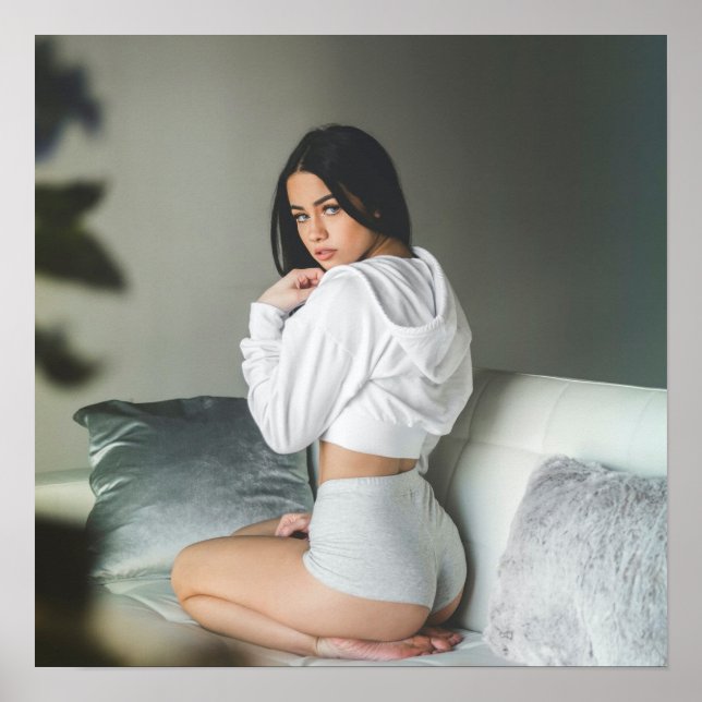 Affiche Beau bébé en short serré Photo (Devant)