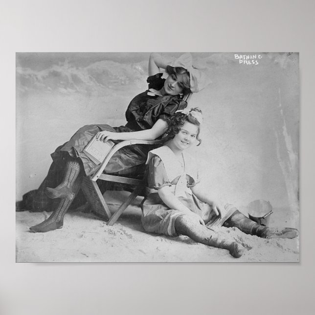 Affiche Beautés de bain - Robe de plage du début du siècle (Devant)