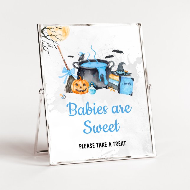 Affiche Bébé Bleu se Prépare Bébés Sorcières sont Mignons  (Boy Halloween Witch Baby Shower Babies are Sweet Sign)