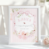 Bébés sont des amours de petite bête à fleurs Baby