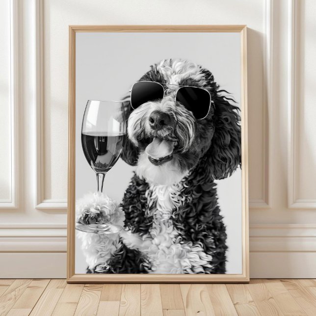 Affiche Bernedoodle Buvant du Vin Art Mural, Noir et Blanc (Créateur téléchargé)