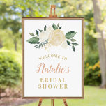 Affiche Bienvenue à la Fête des mariées florale de l'or et<br><div class="desc">Le panneau de bienvenue de la douche nuptiale mariage de style classique présente un design d'aquarelle fleurie élégant avec des roses peints,  des fleurs de ranunculus et des feuilles dans des tons neutres de blanc,  crème,  rose roux,  or et vert.</div>