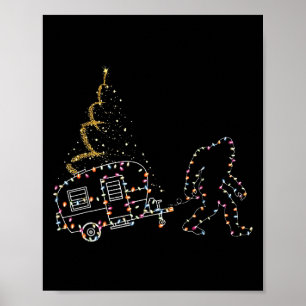 Affiche Bigfoot Avec Camping Voiture Lumière Noël