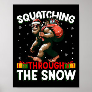 Affiche Bigfoot ramassant à travers la neige Santa Hat Noë