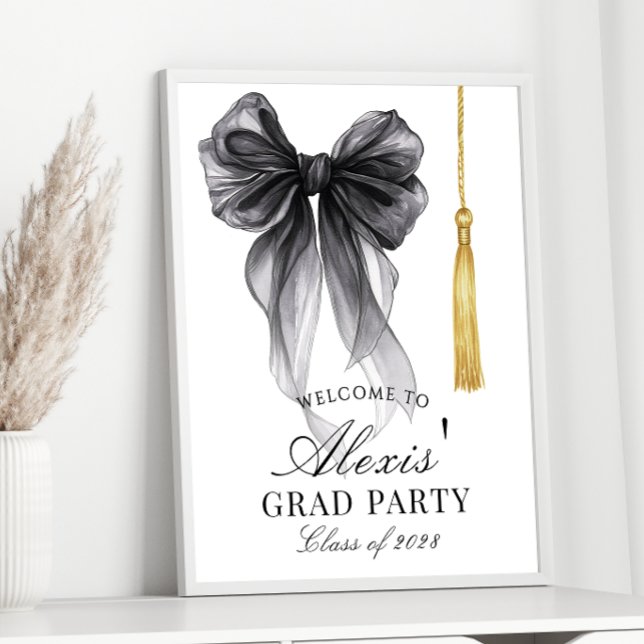 Affiche Black Bow Coquette Graduation Party Welcome sign (Créateur téléchargé)
