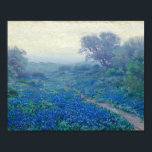 Affiche Bluebonnets à Sunrise | Julian Onderdonk<br><div class="desc">Bluebonnets at Sunrise (1917) de Julian Onderdonk (American, 1882-1922) est un paysage radieux et atmosphérique qui capture la campagne du Texas baigné par la lumière chaude et dorée du matin. Connu comme le "père de la peinture du Texas", Onderdonk rend magistralement un champ de bleuets fleuris s'étendant au loin, leurs...</div>