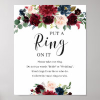 Blush Burgundy Floral mettre une bague sur le pann