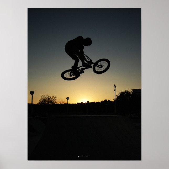 Affiche BMX freestyler cascade saut (Devant)