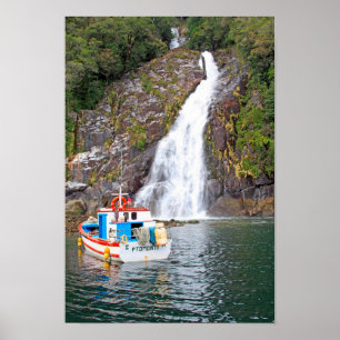 Affiche Boat & waterfall, Chile