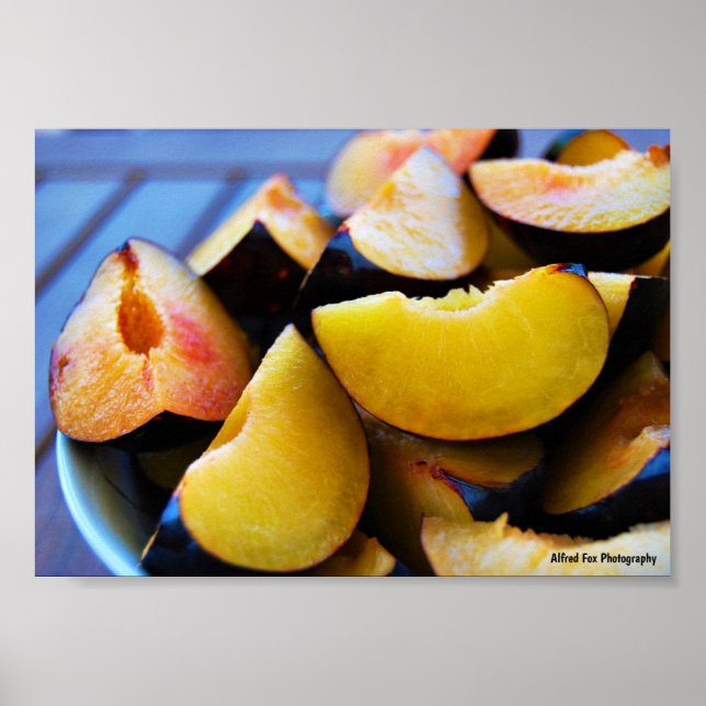 Affiche Bol de fruits de prunes tranchées (Devant)