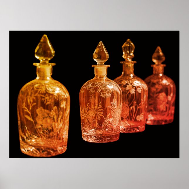 Affiche Bouteilles de parfum en verre rétro gravé sur le m (Devant)