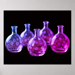 Affiche Bouteilles en verre pochoir Fond noir mur