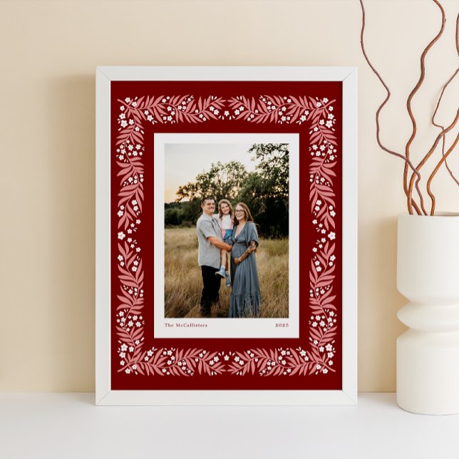 Affiche Cadre floral art populaire profond avec texte pers (Burgundy red Scandinavian folk art style frame with custom photo and text caption)