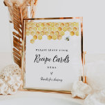 Affiche Carte de recettes CALLA Bee - Laisser votre recett<br><div class="desc">La collection Calla, qui est à l'honneur, est spécialement conçue pour votre événement sur le thème des abeilles ! Avec son nid d'abeille à l'aquarelle enchanteresse et son miel délicatement dégoulinant, cette collection est aussi douce que possible. Que vous planifiez un adorable baby shower d'abeilles ou toute autre célébration joyeuse,...</div>