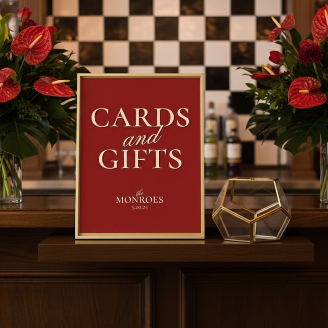 Affiche Cartes et cadeaux de Fête des mariées Red Mariage  (Add a touch of timeless elegance to your gift table with this Old Money Bold Red Sign!)